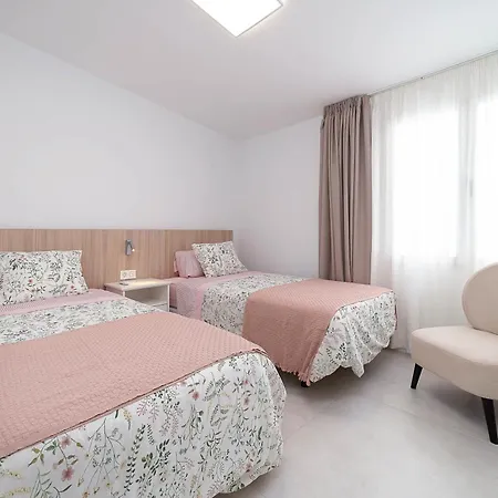 Nina Lanzarote * Puerto del Carmen (Lanzarote)