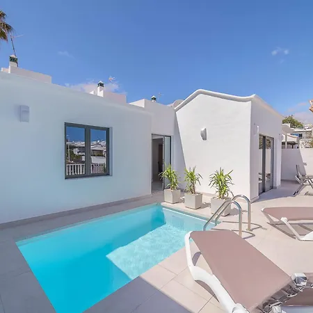 Nina Lanzarote Villa