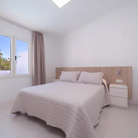 Nina Lanzarote Puerto del Carmen (Lanzarote)